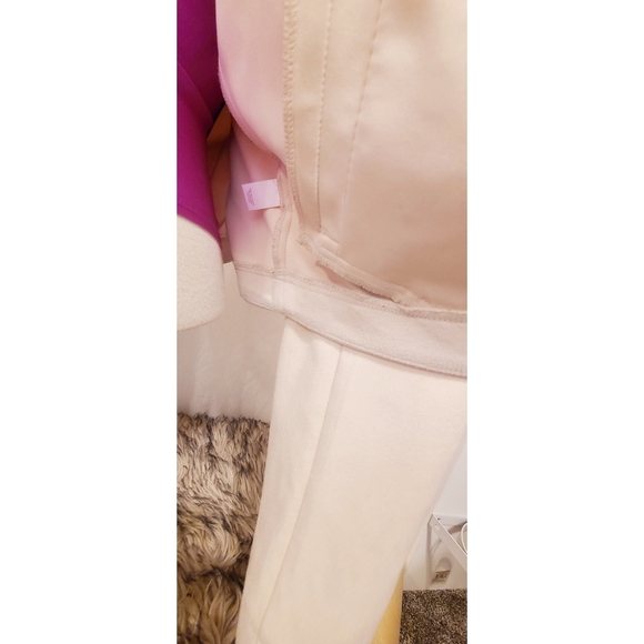 Lauren Conrad Velvet Cropped Jacket (#44) - Picture 4 of 5